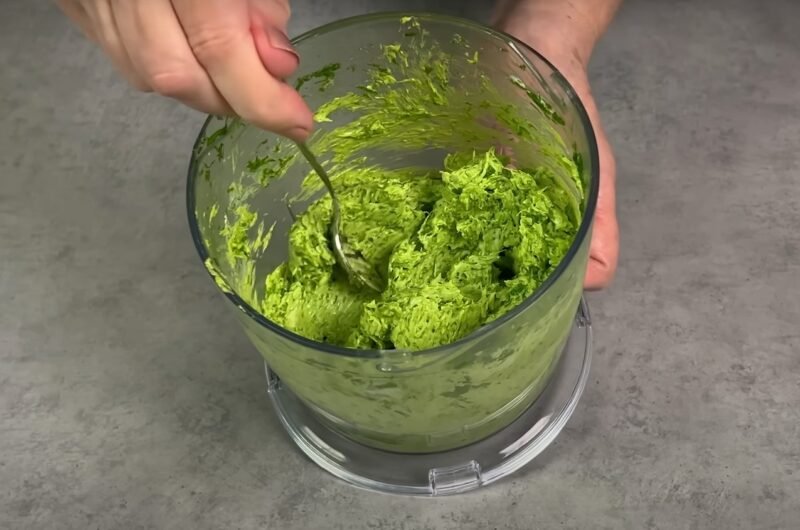 Paprasta, skani žaliųjų svogūnų pasta — laikosi iki 1 metų
