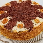 Tortas „Vostorg“ — lengvas šventinis desertas be sviesto iš paprastų ingredientų