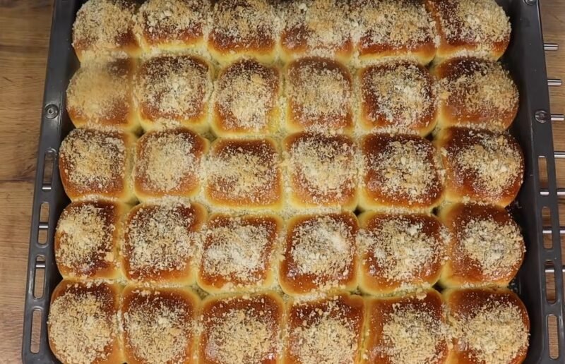 Pūkuotos bandelės su įdaru: kaip iškepti minkštas ir purias