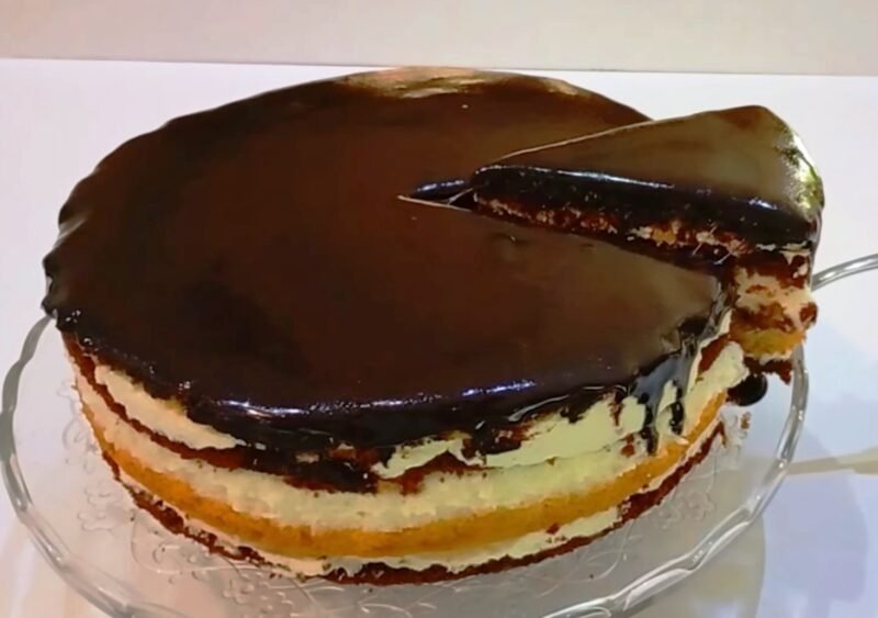 Tortas „Paukštelio pienas“ pagal patikrintą receptą — vaikystės skonis