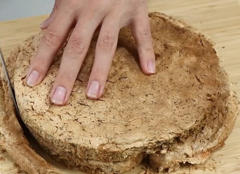 Skanesnis už daugelį žinomų desertų: be miltų riešutų tortas — paprastas ir biudžetinis receptas