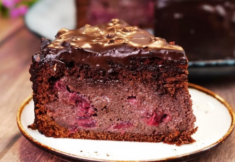 Tortas „Girtosios vyšnios“ — puikus pasirinkimas, kai norite nustebinti svečius