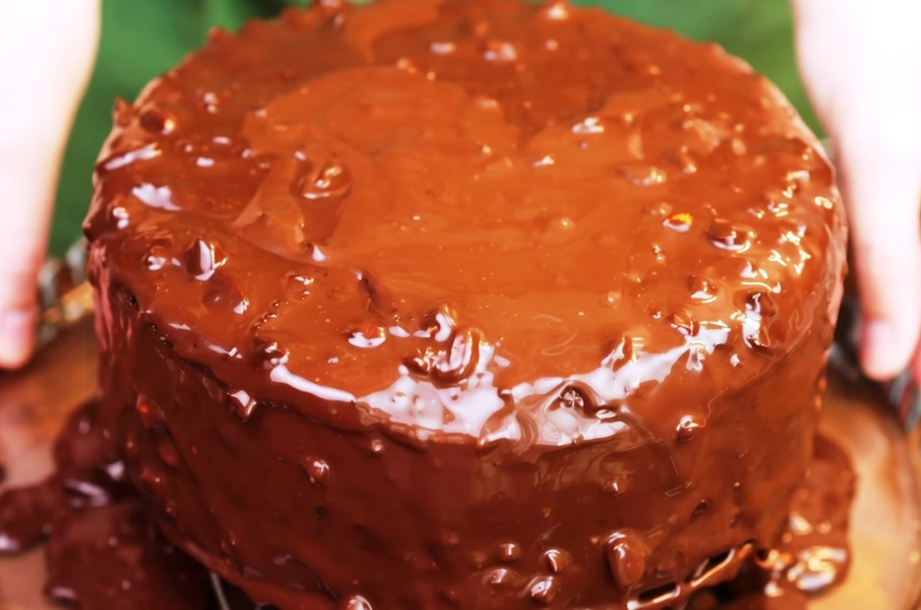 Tortas „Girtosios vyšnios“ — puikus pasirinkimas, kai norite nustebinti svečius