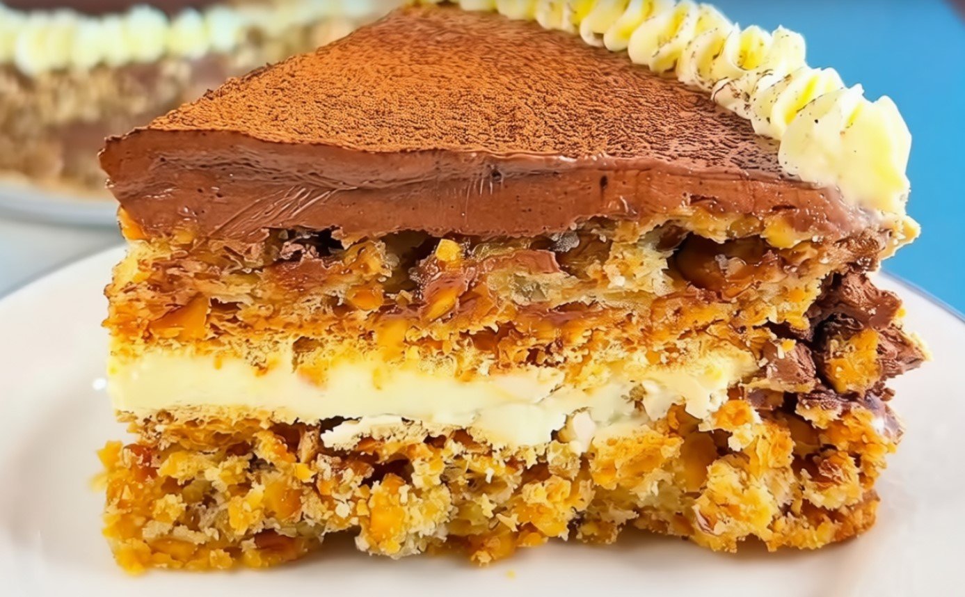 Legendinis „Kijevo“ tortas: kaip pasiekti idealią traškią struktūrą ir švelnų skonį