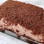 Šokoladinis tortas „Vulkanas“ — minkštas, greitas ir ekonomiškas receptas