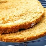 Paprastas kefyro tortas „3 stiklinės“ – kepamas be svarstyklių