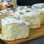 Klasikinės cinamono bandelės — kvapnios ir minkštos